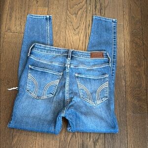 Hollister skinny jeans
